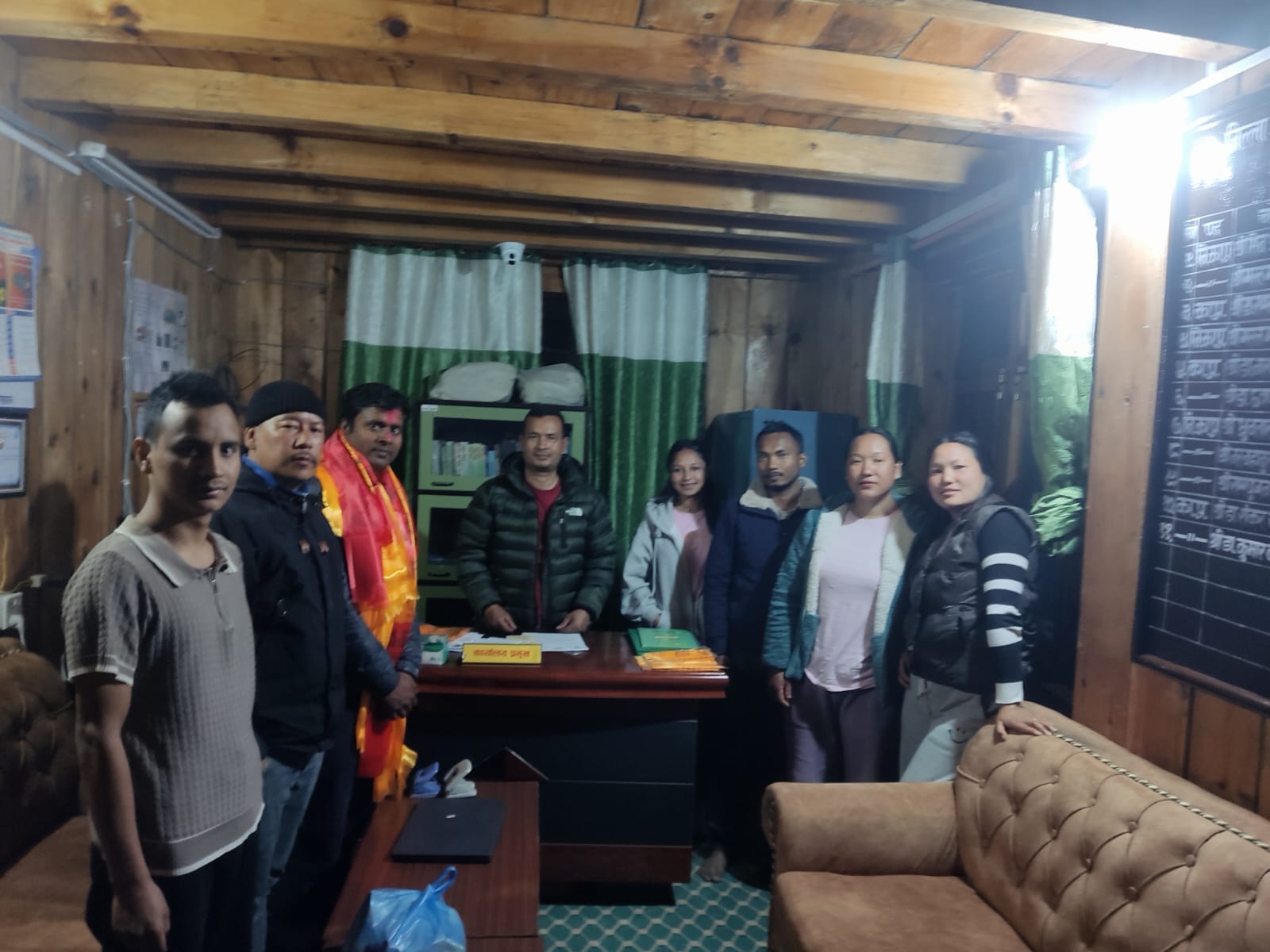 आमाले बनाएकी गोलकिपर